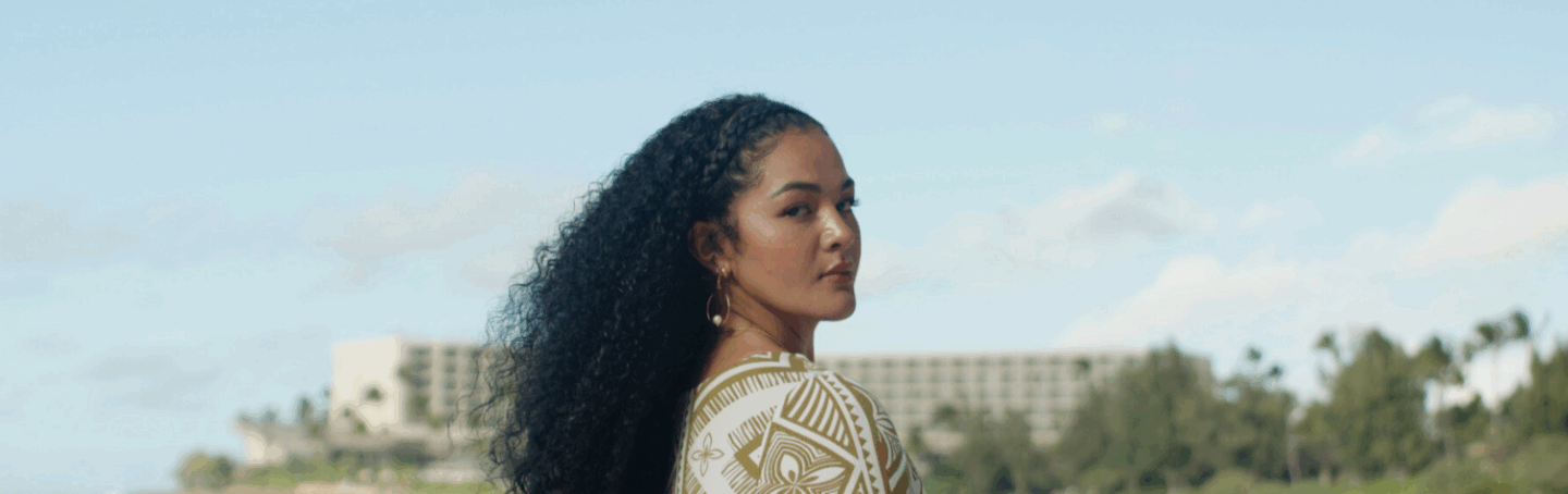 Sia Liilii Header crop