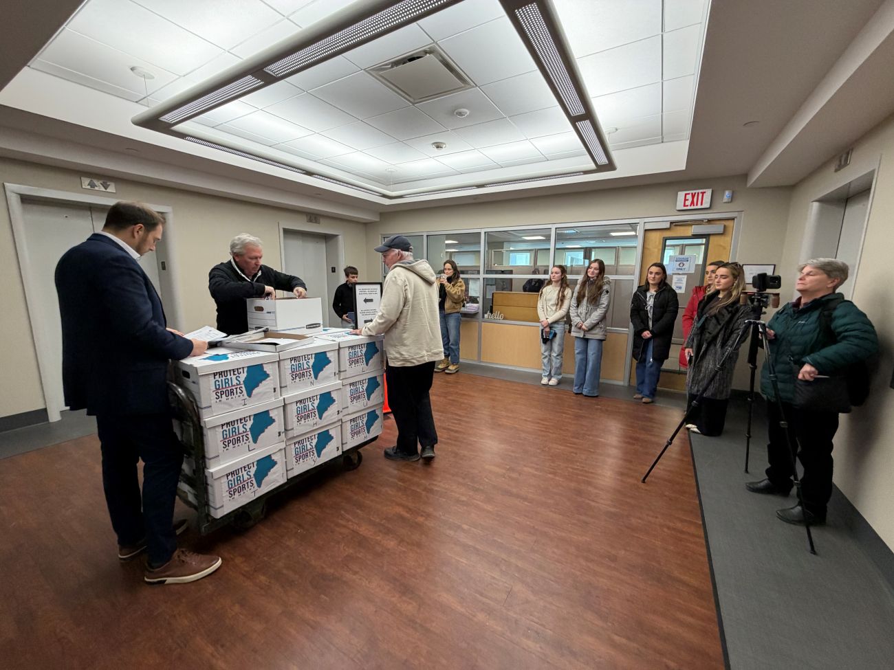 Maine Girl Dads turning in signatures to the secretary of state