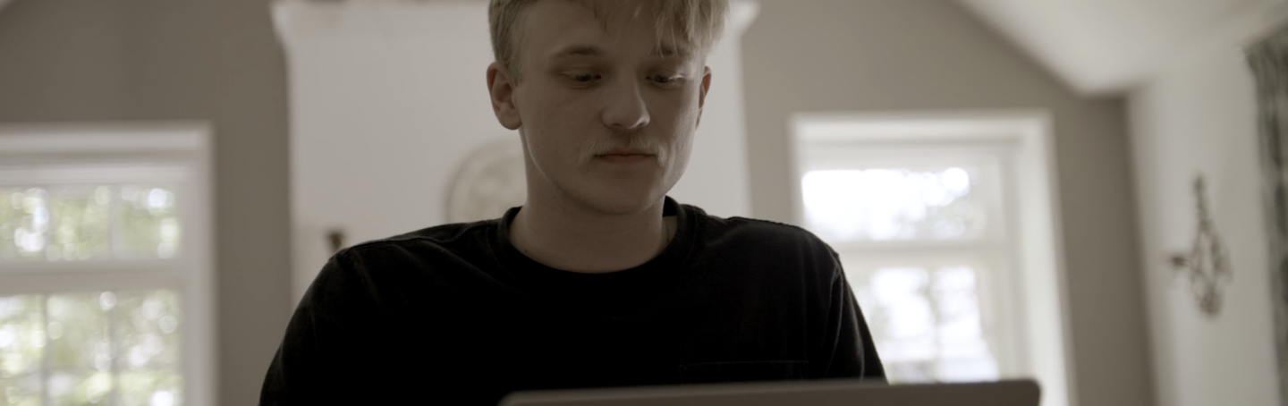 Luke Healy Laptop