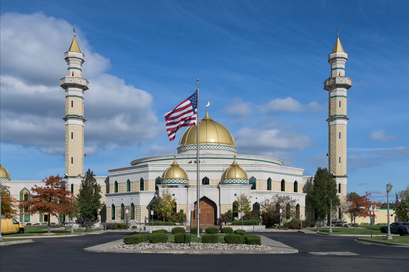 Dearborn Removed Its Nativity Scene 40 Years Ago. Now It Celebrates Ramadan